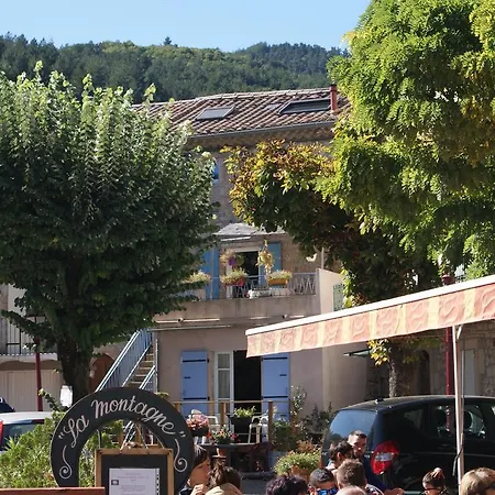 Feriehus La Montagne